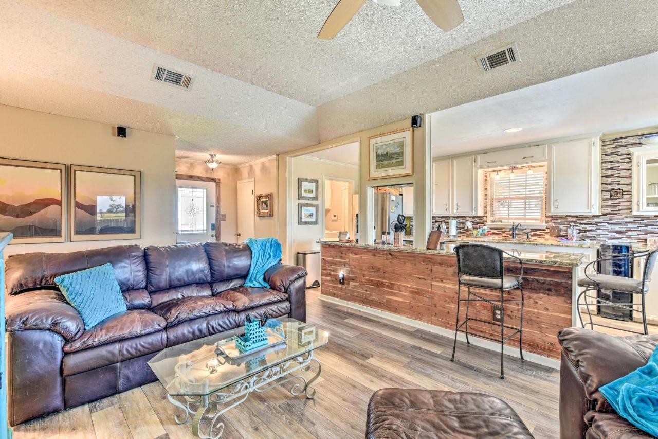 Abilene Home With Bbq And Pvt Yard, 1 Mi To Acu! エクステリア 写真
